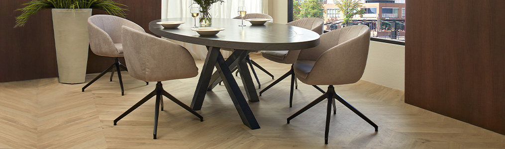 Eetstoelen